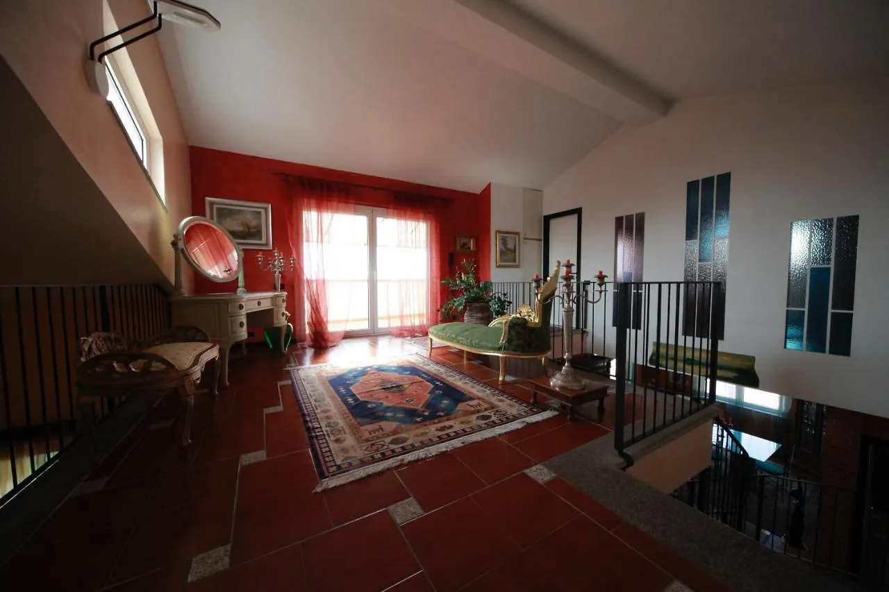 Couette-café Villa Buzzi Besozzo