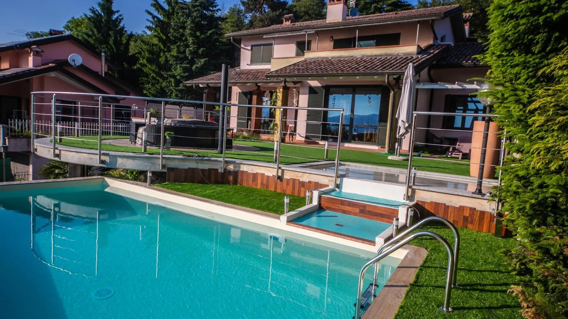 Villa Buzzi Besozzo